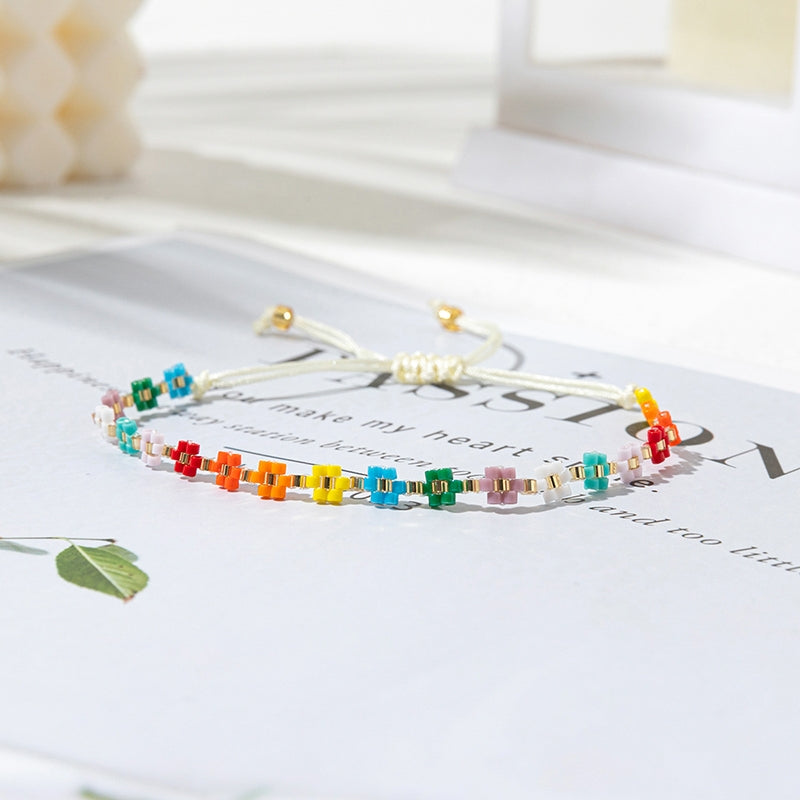 Simple Pastoral Flower Glass Beaded Women's Bracelet