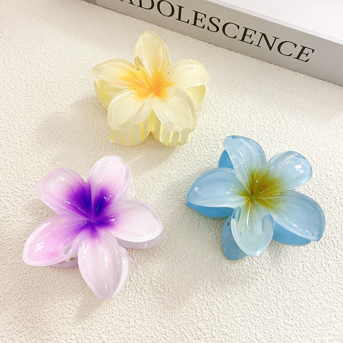 Simple Gradient Flower Hair Claw Clip