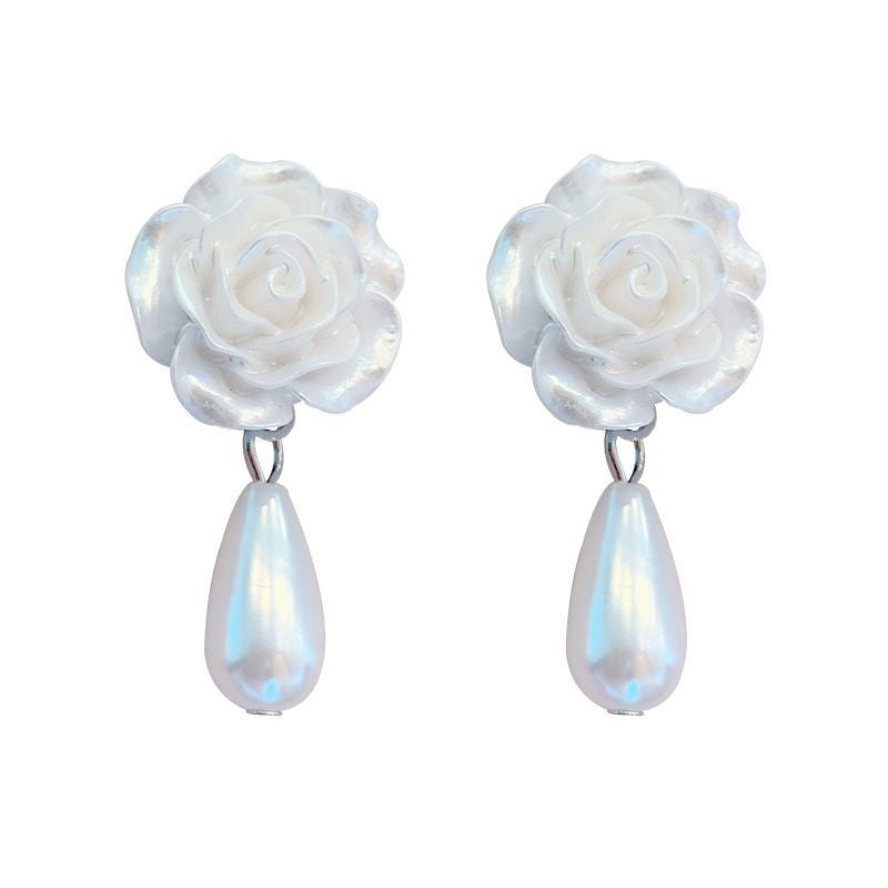 Simple Style Flower Imitation Pearl Women's Ear Clips