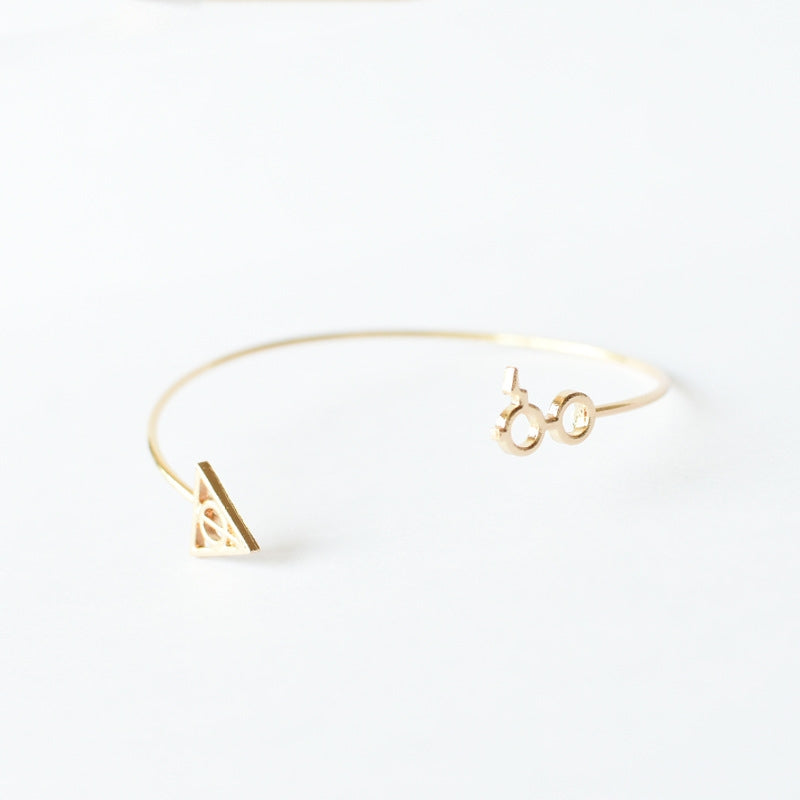 Simple Geometric Triangle Alloy Women's Bangle Bracelet