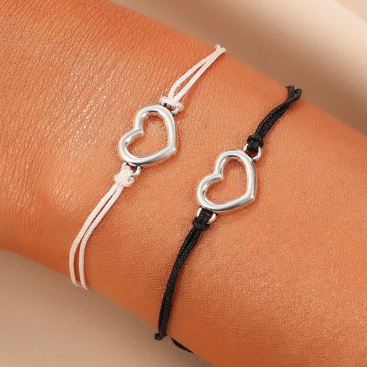 Simple Heart Shape Alloy Friendship Bracelets with Wax Thread Weaving