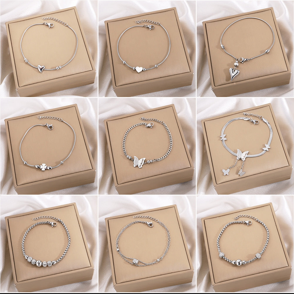 Minimalist Heart-Shaped Titanium Steel Bracelet for Girls - Luxury Design, Non-Fading, Personalized Gift