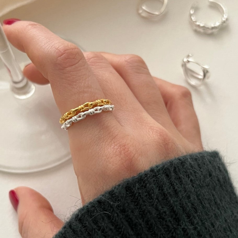 Simple Knot Sterling Silver Geometric Chain Ring