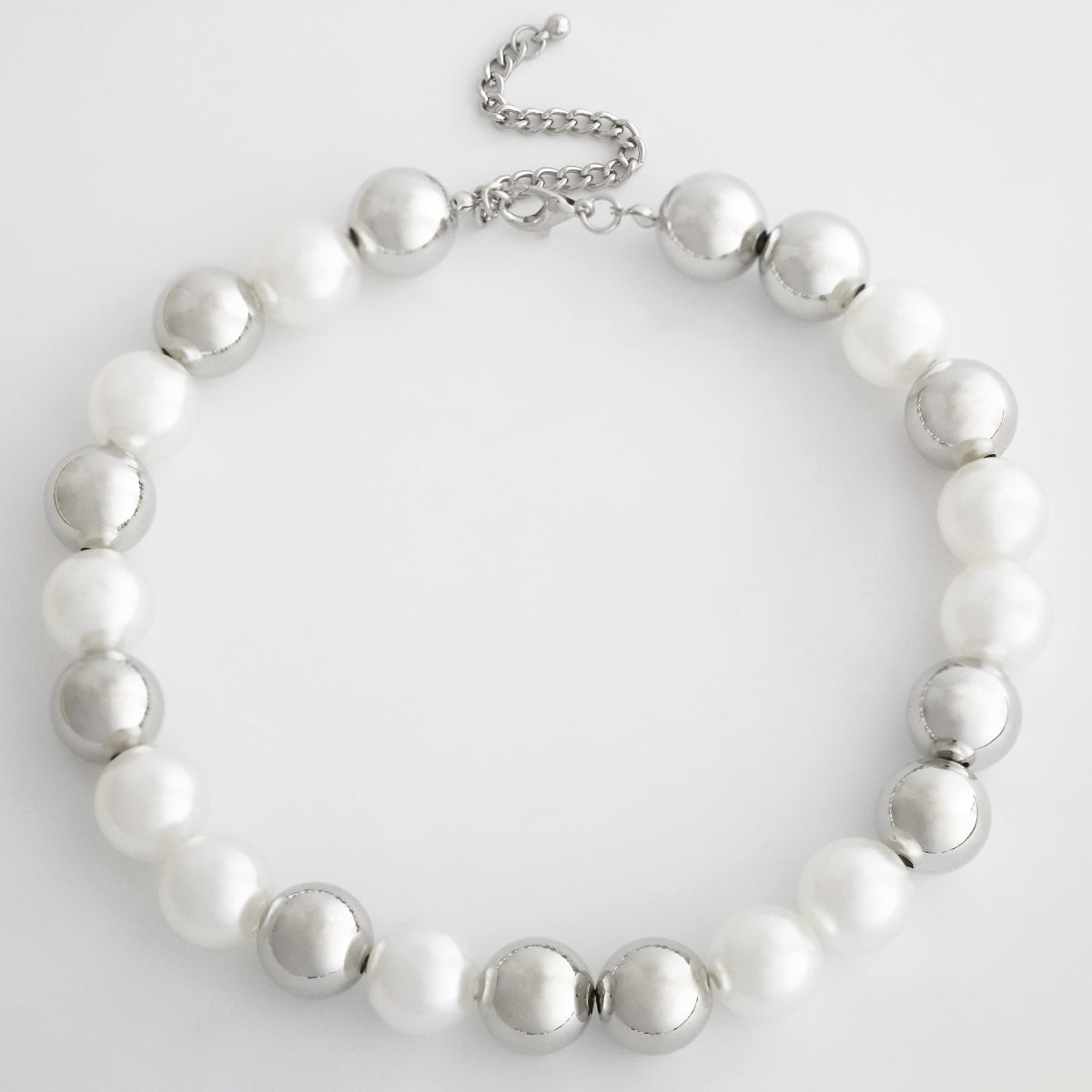 Simple Style Irregular Pearl Beaded Women's Necklace