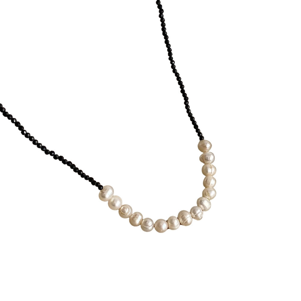 Simple Style Round Crystal and Freshwater Pearl Beaded Women's Necklace