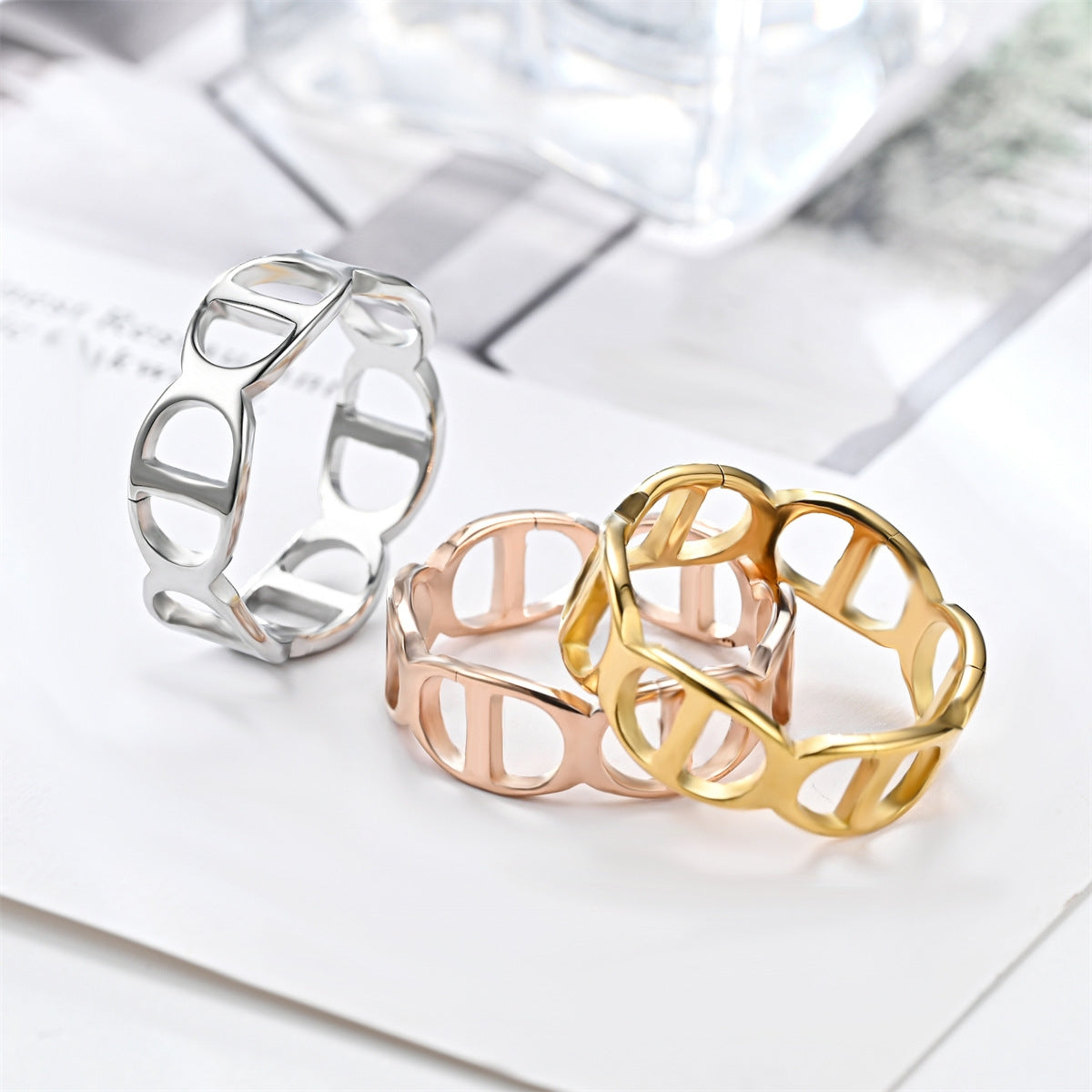 Simple Round Titanium Steel 18k Gold Plated Minimalist Couple Rings