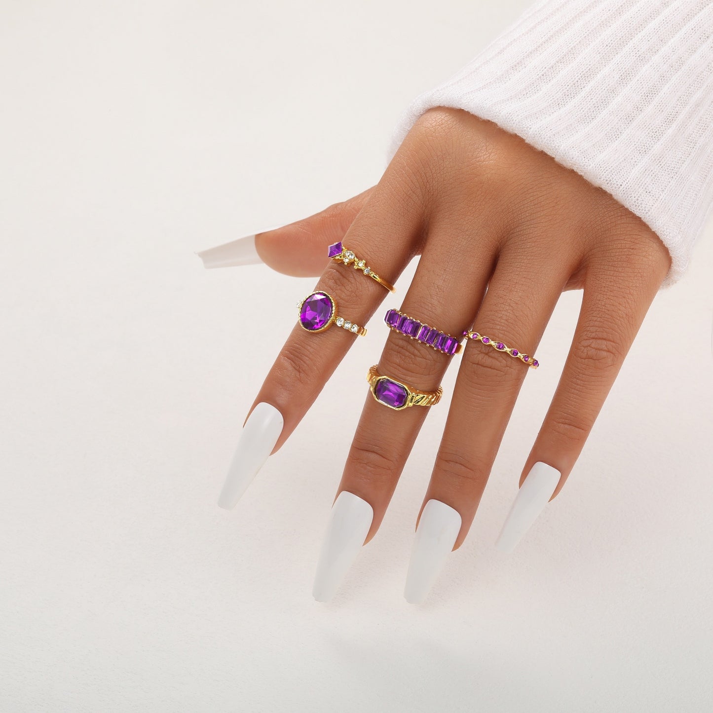 Simple Style Rhinestone Alloy Ring Set - 5 Pieces Vintage Inspired Purple Rings