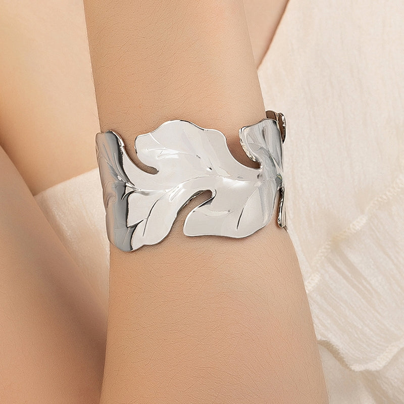 Simple Solid Color Alloy Leaf Design Open Cuff Bangle