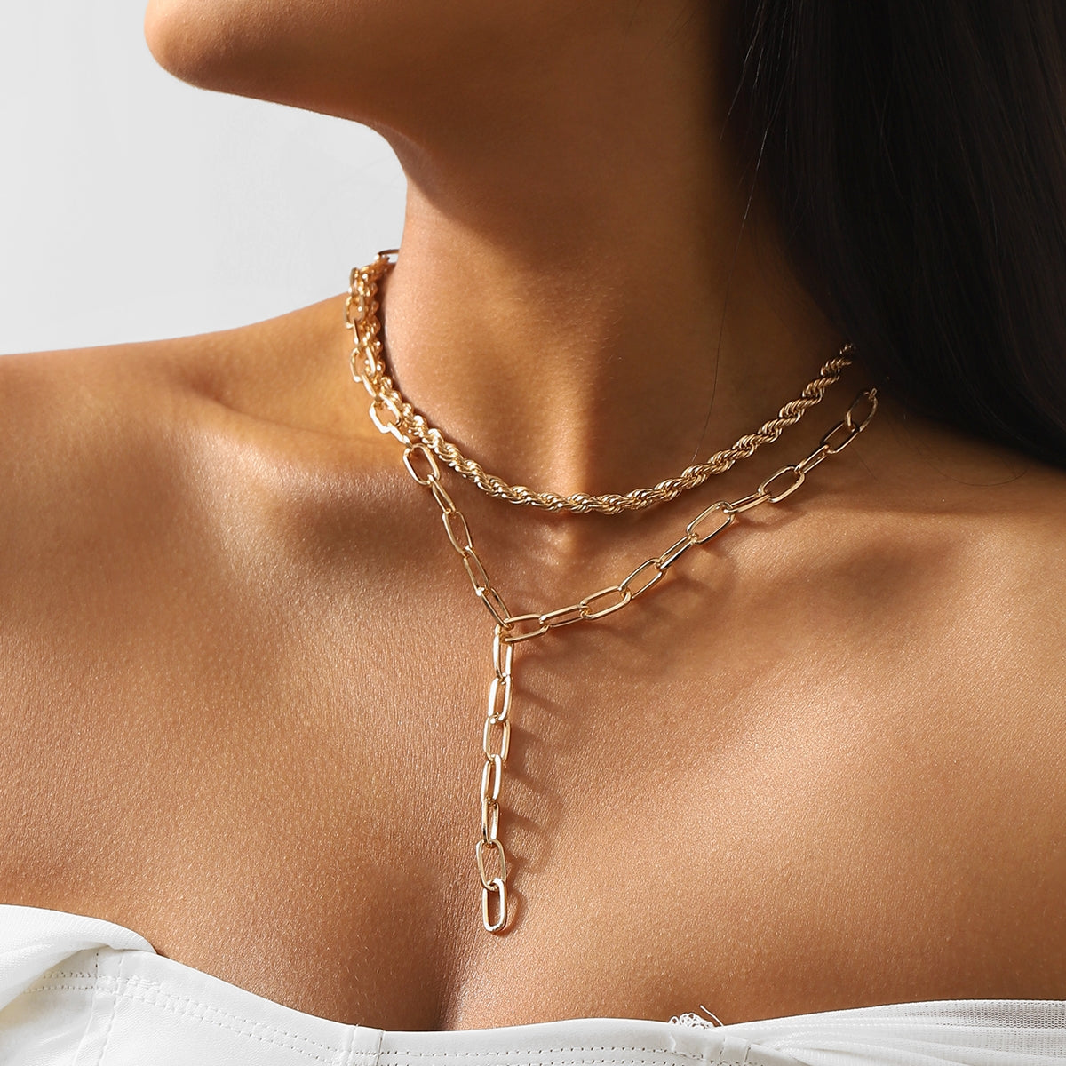 Simple Style Solid Color Alloy Layered Tassel Chain Necklace