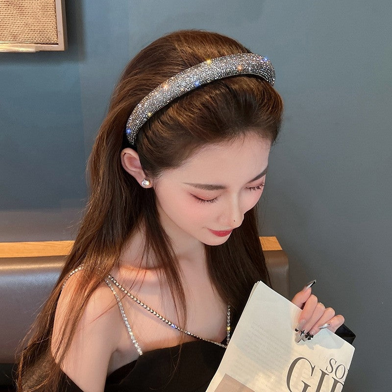 Elegant Rhinestone and Pearl Embellished Hairband