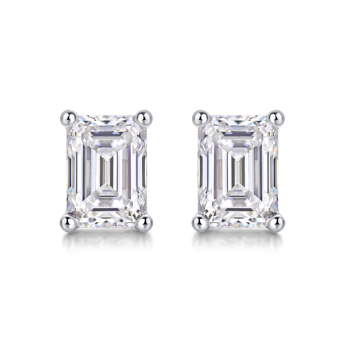 Simple Sterling Silver Moissanite Stud Earrings with 18K Gold Plating