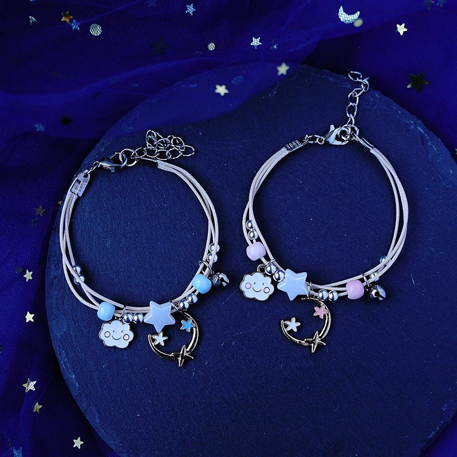 Simple Star and Moon Smiley Face Alloy Bracelet - Women's Niche Design Jewelry