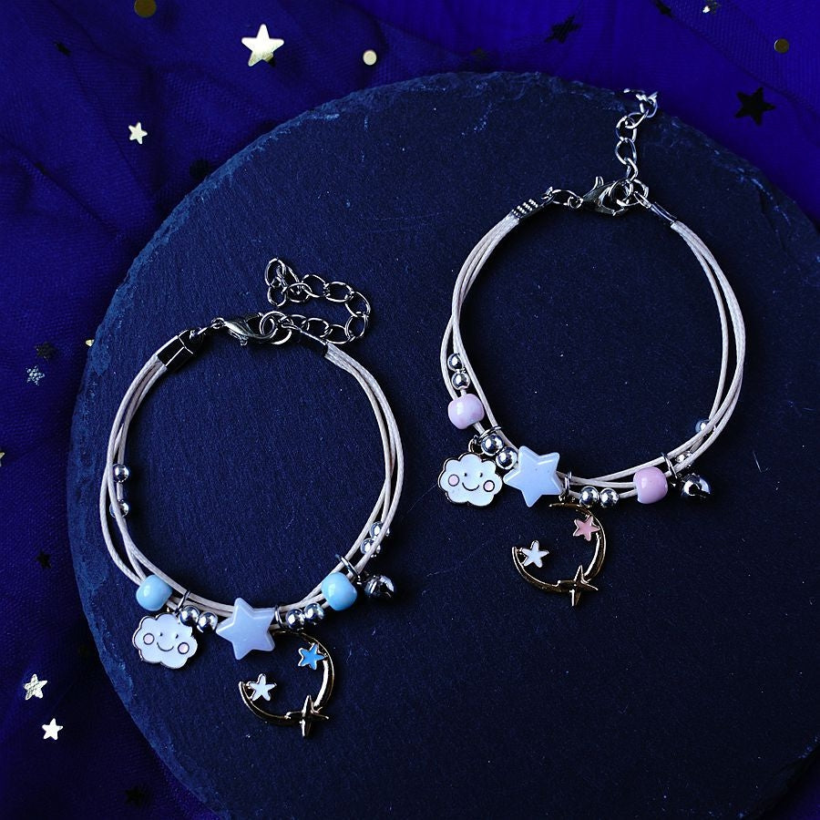 Simple Star and Moon Smiley Face Alloy Bracelet - Women's Niche Design Jewelry