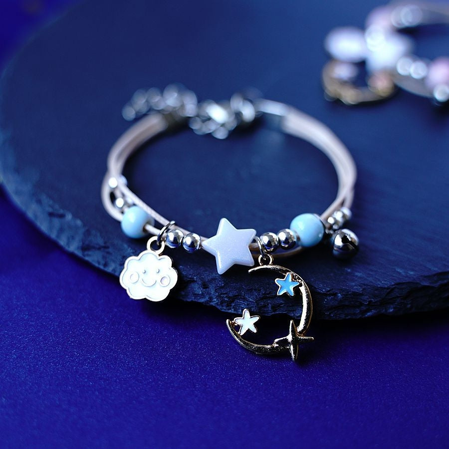 Simple Star and Moon Smiley Face Alloy Bracelet - Women's Niche Design Jewelry