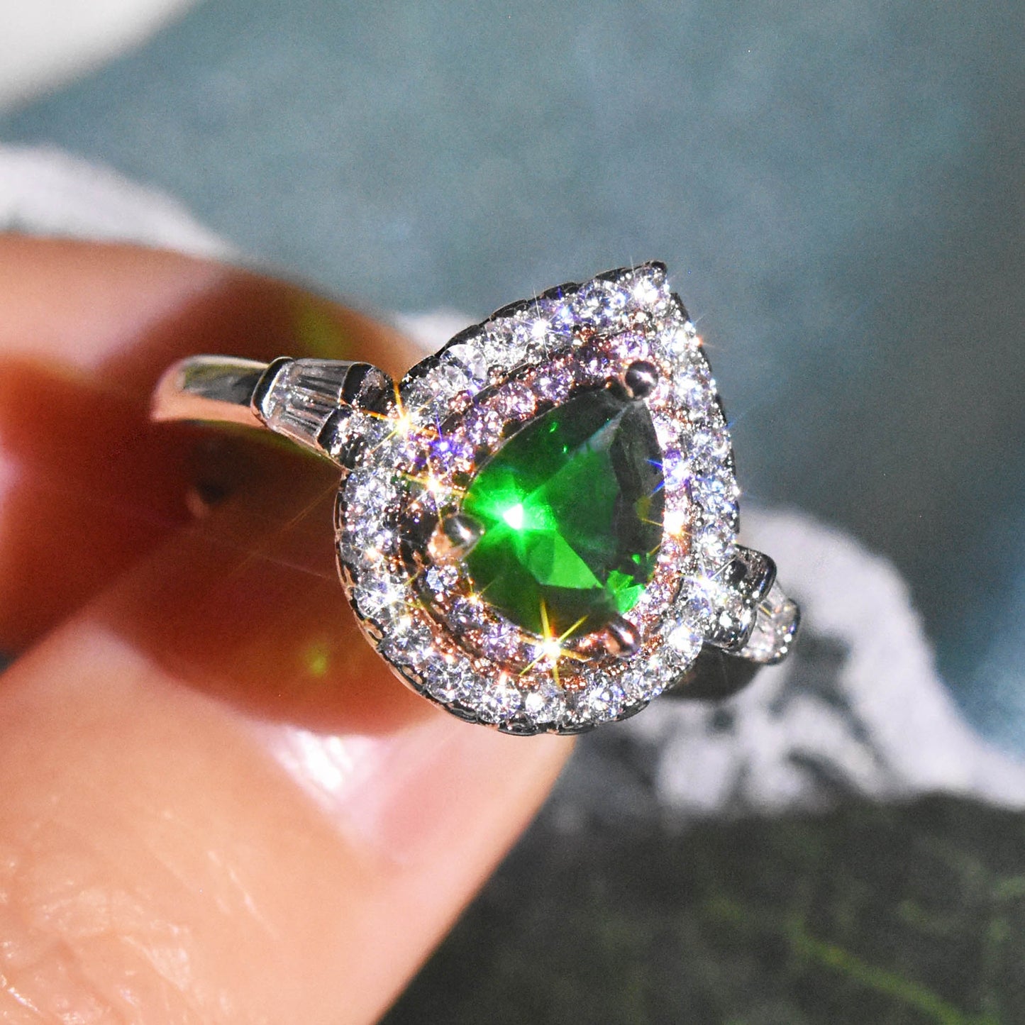 Simple Style Water Droplet Moissanite Emerald Simulated Gemstone Ring