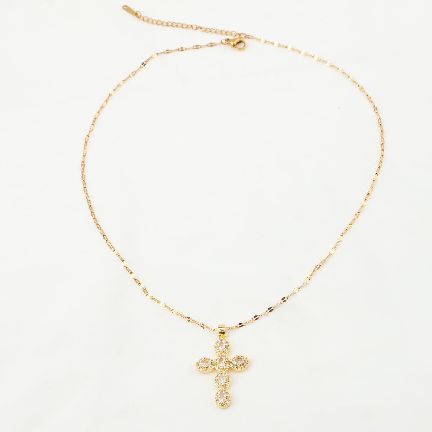 18K Gold Plated Vintage Geometric Cross Pendant Necklace with Rhinestones and Pearl Zircon