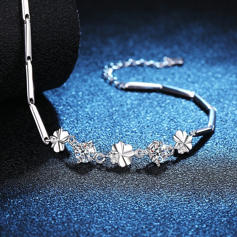 Sterling Silver Four Leaf Clover Moissanite Zircon Bracelet for Women