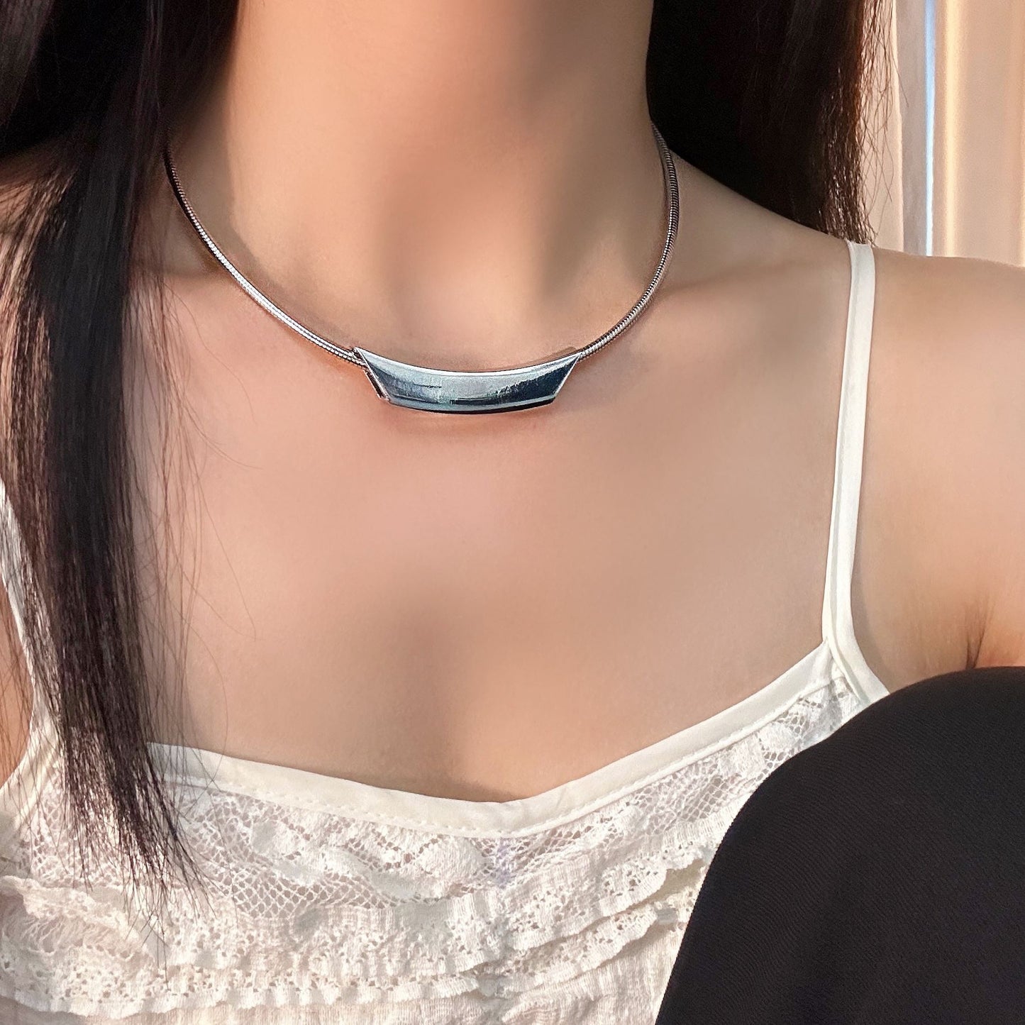 Streetwear Geometric Silver Alloy Choker Necklace for Women