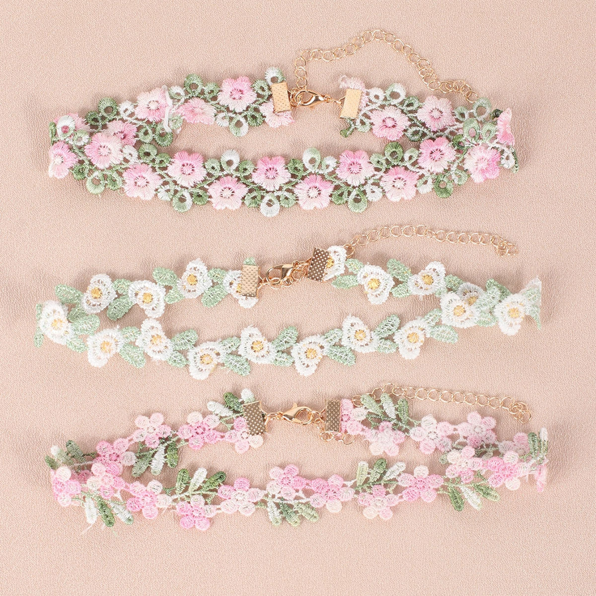 Sweet Floral Lace Choker Necklace Set for Women