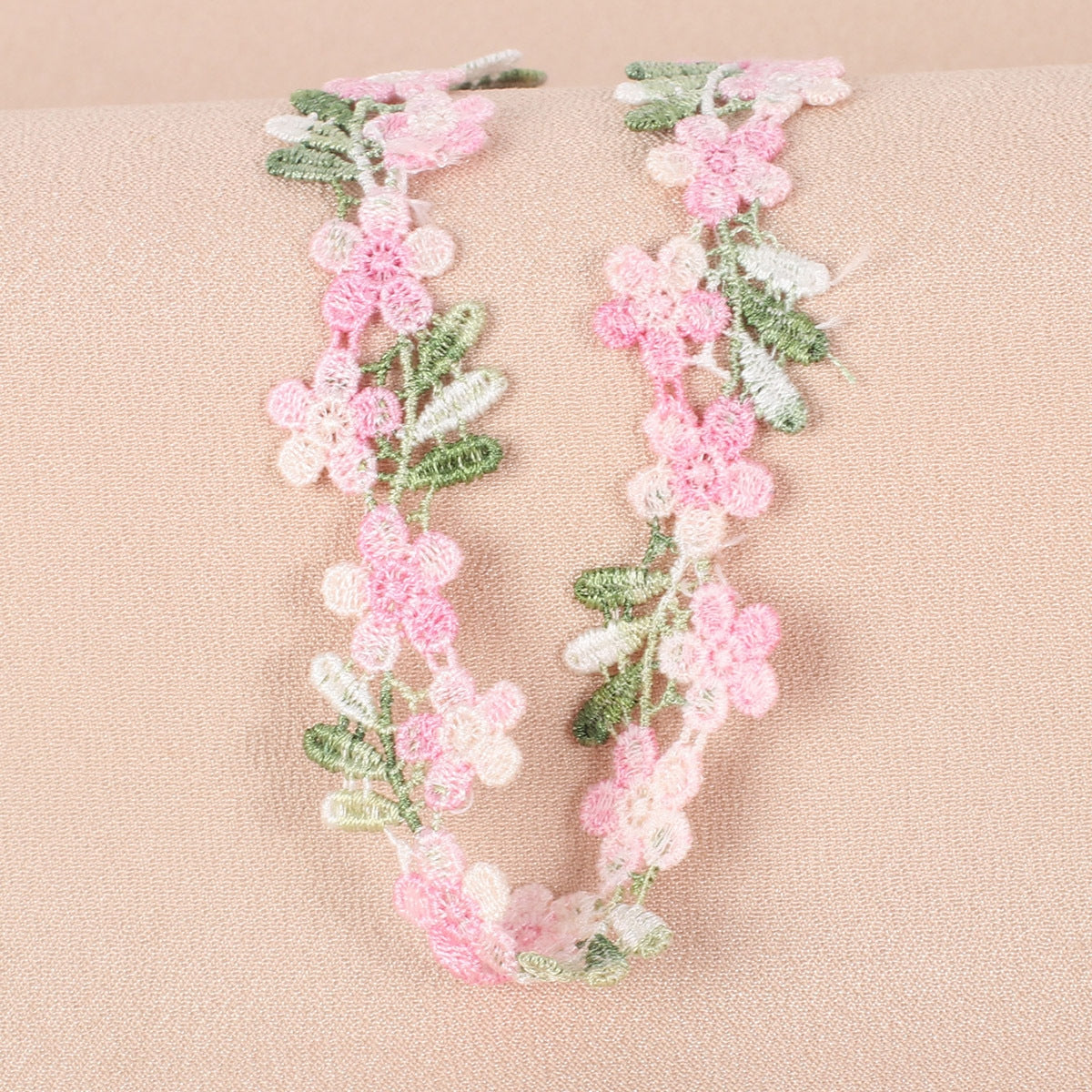 Sweet Floral Lace Choker Necklace Set for Women