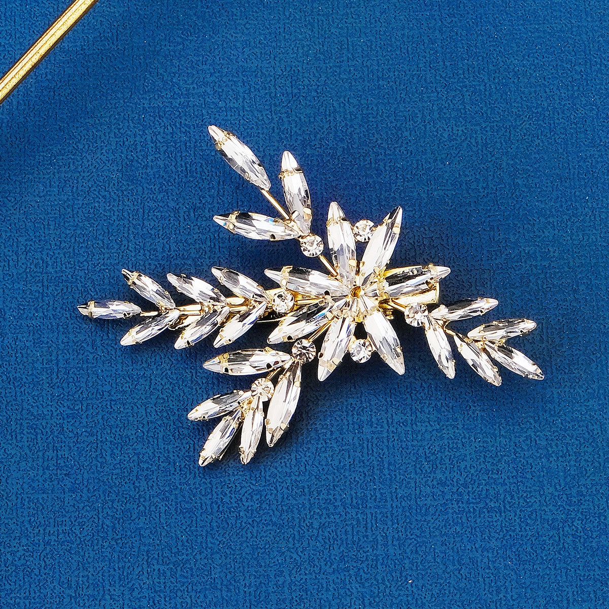 Sweet Vintage Leaf Rhinestone Bridal Hair Clip