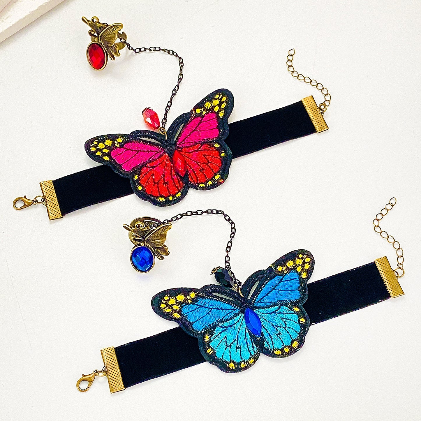 Vintage Butterfly Chain Bracelet - Retro Fashion Hand Ornament