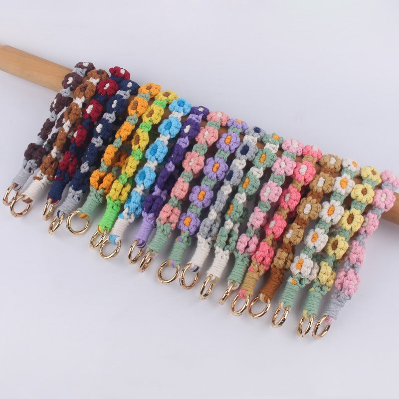 Vintage Daisy Pattern Cotton Keychain for Women