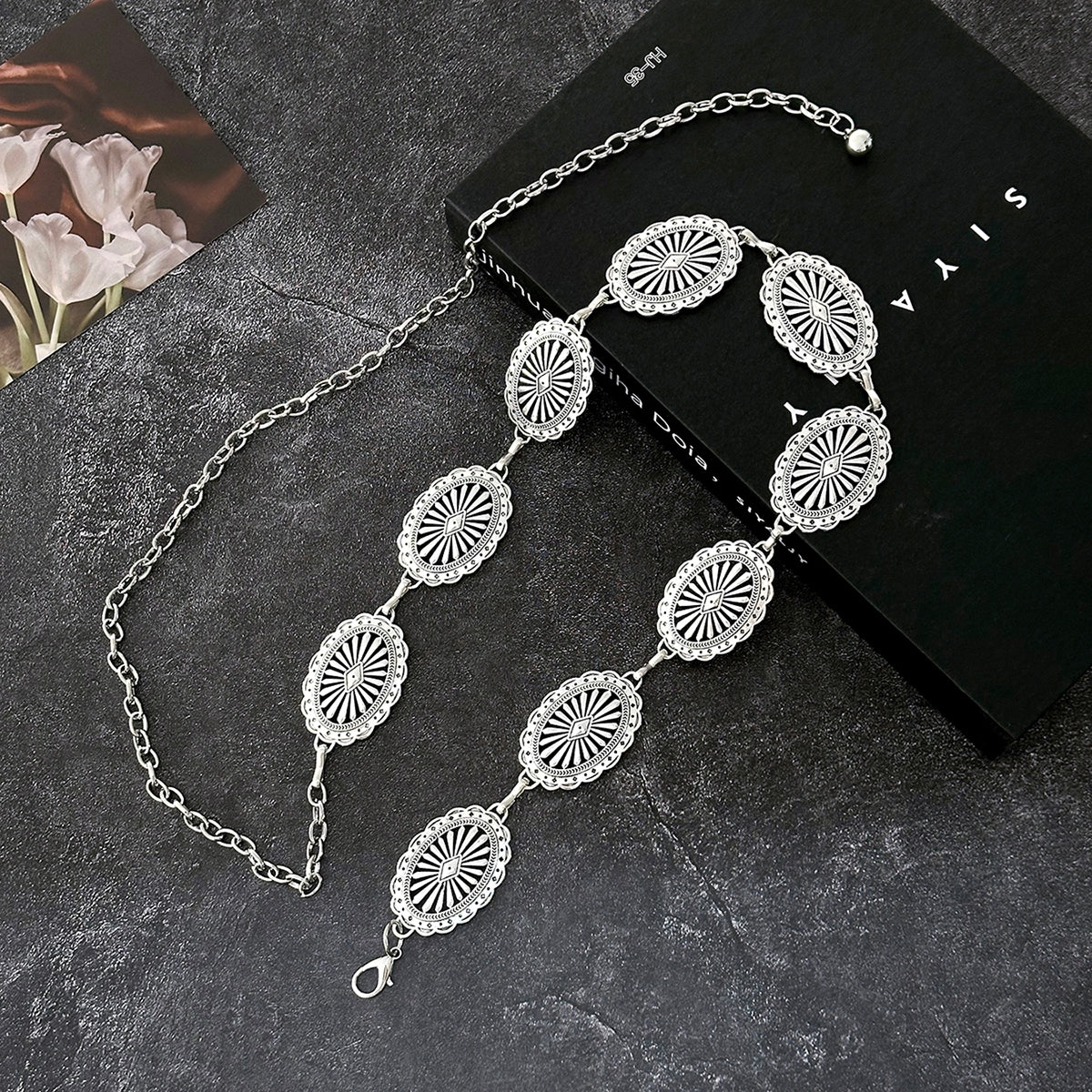 Vintage Geometric Pattern Metal Chain Belt for Women