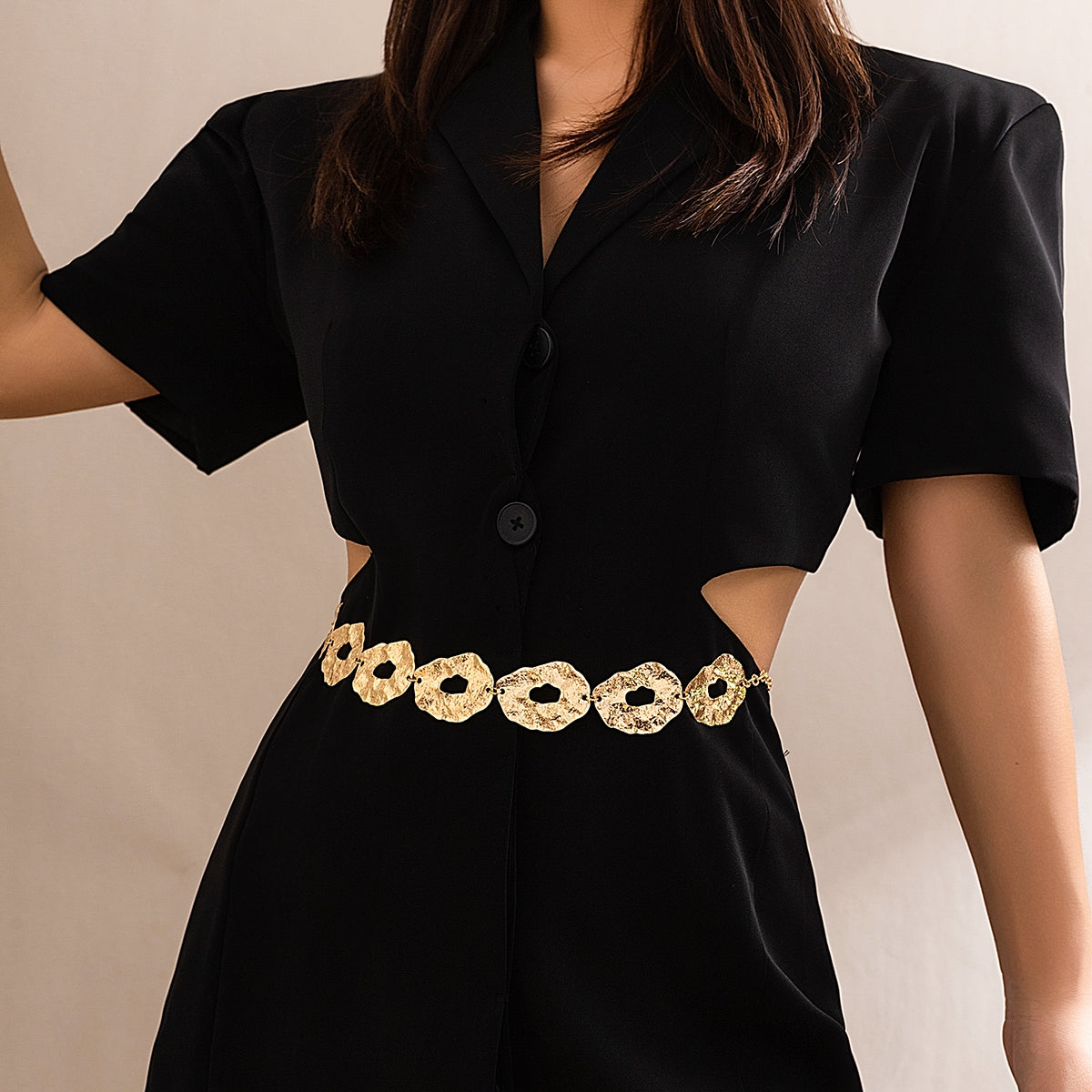 Vintage Geometric Irregular Iron Chain Belt and Fluid Circle Pendant Necklace for Women