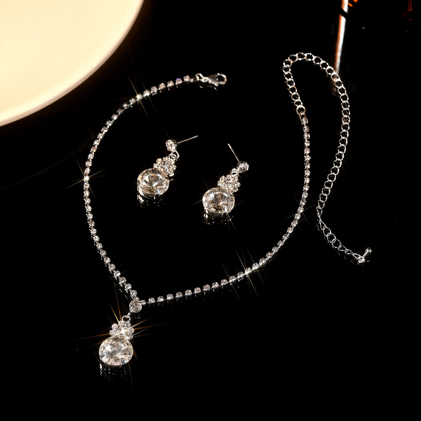 Elegant Bridal Geometric Rhinestone Necklace and Earring Set in Silver Plated Alloy