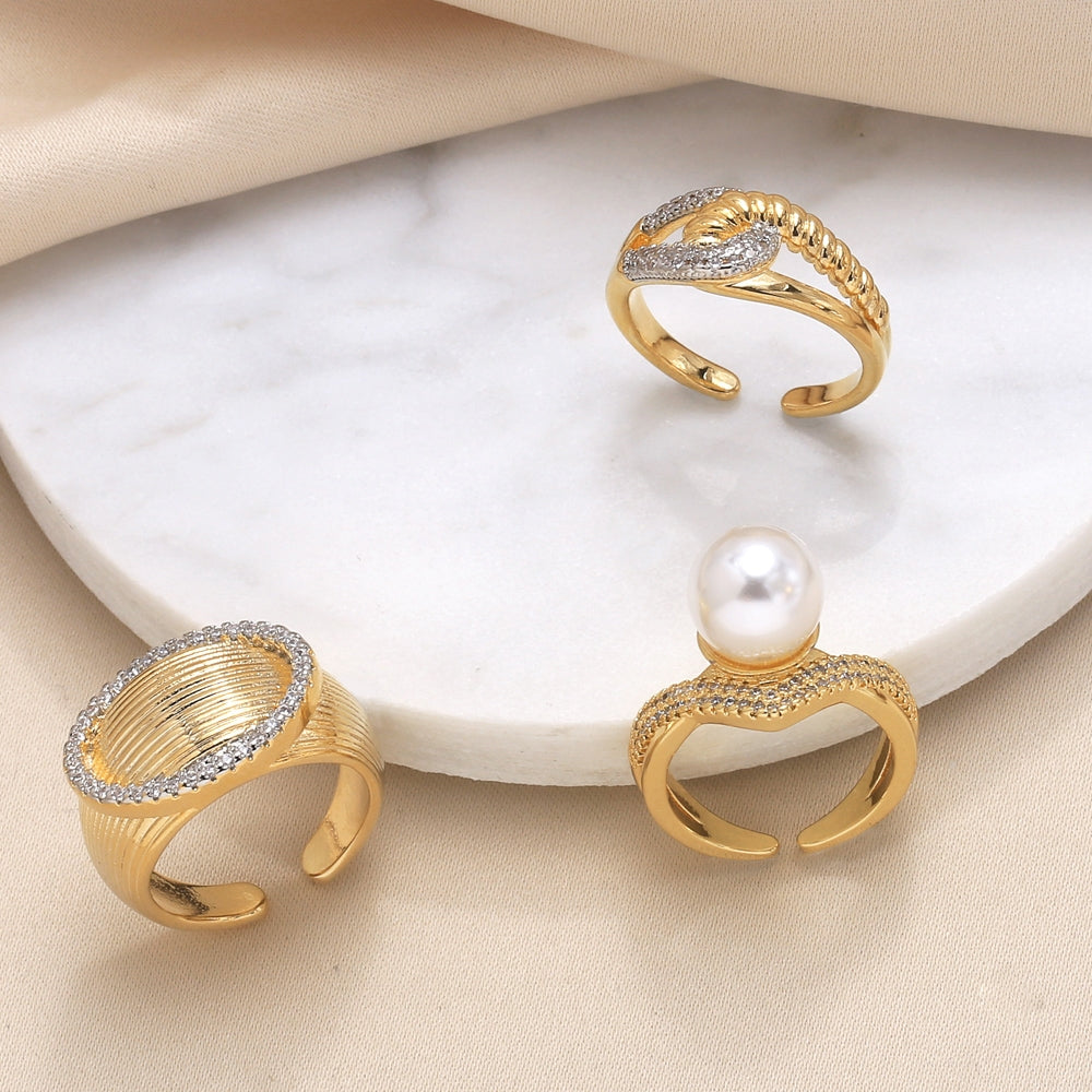 Elegant Geometric 18K Gold Plated Zircon and Pearl Ring