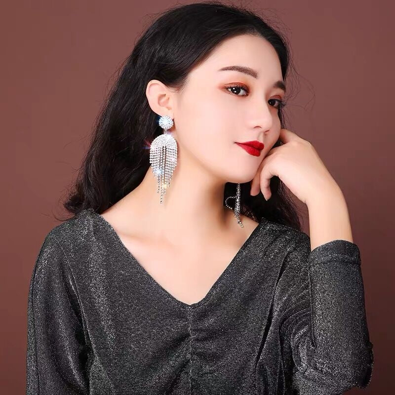 Luxurious Rhinestone Tassel Chandelier Earrings for Women