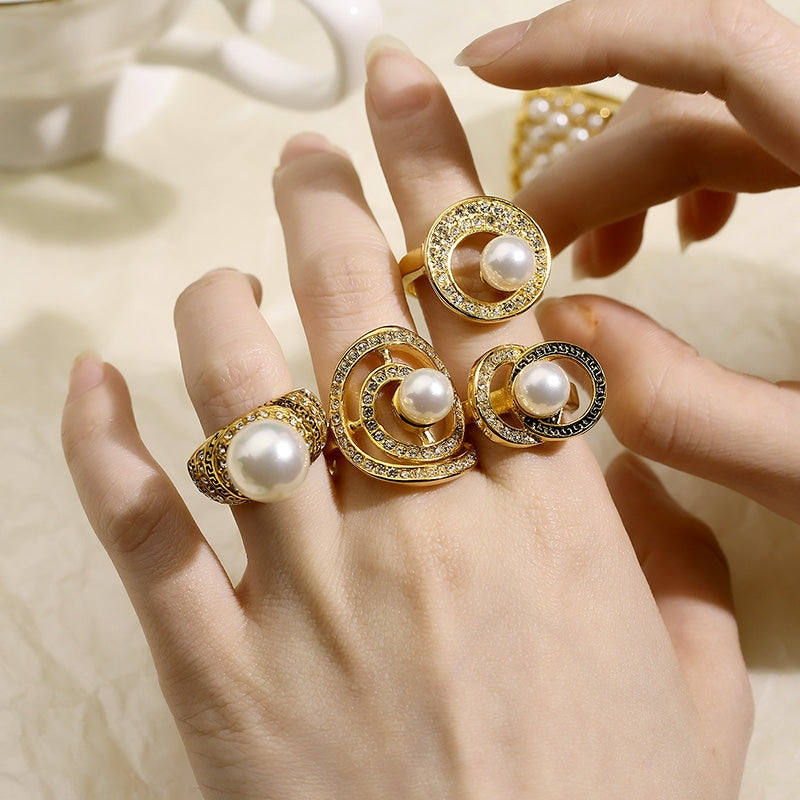 Elegant Retro Geometric Titanium Steel Pearl Rhinestone 18K Gold Plated Rings