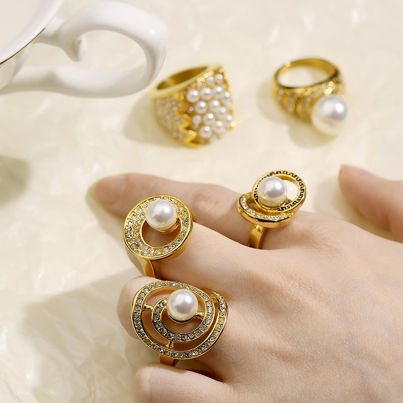 Elegant Retro Geometric Titanium Steel Pearl Rhinestone 18K Gold Plated Rings