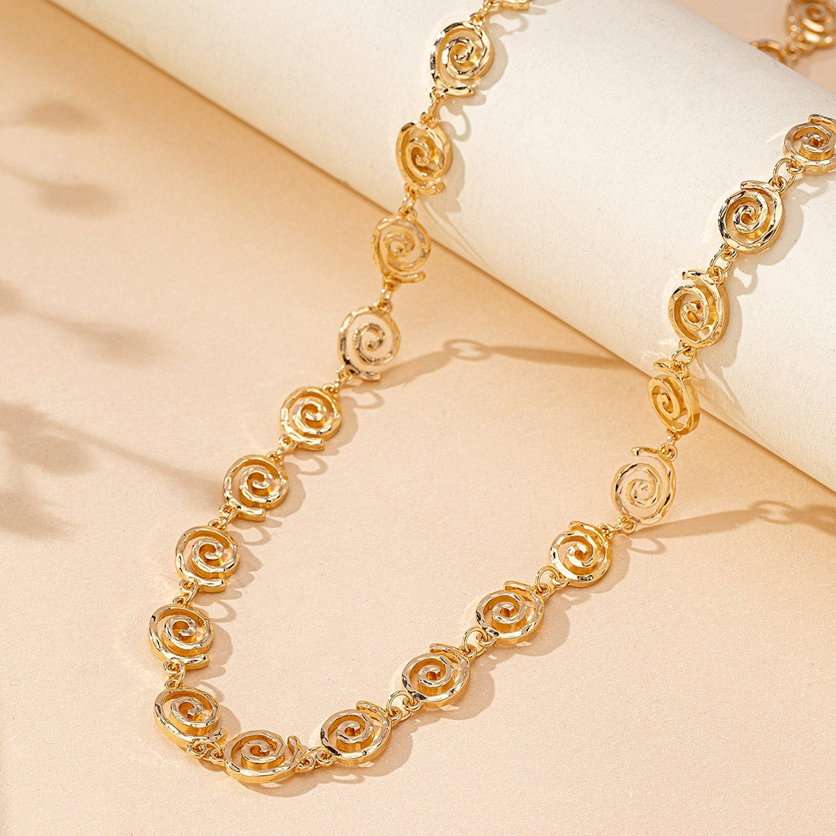 Elegant Geometric Zinc Alloy Waist Chain for Parties and Everyday Wear