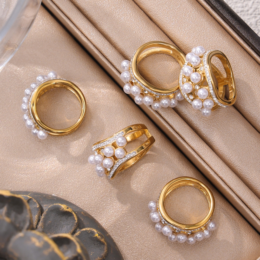 Elegant Minimalist 18K Gold Plated Stainless Steel Ring with Artificial Pearls and Rhinestones