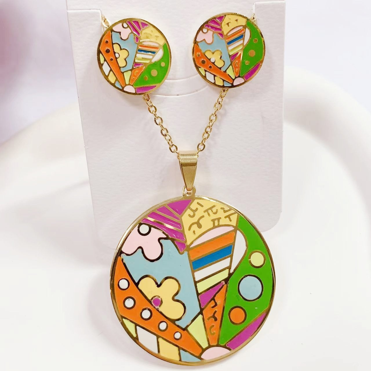 Sweet Cartoon Titanium Steel Necklace and Earrings Set - Fashionable and Versatile Jewelry