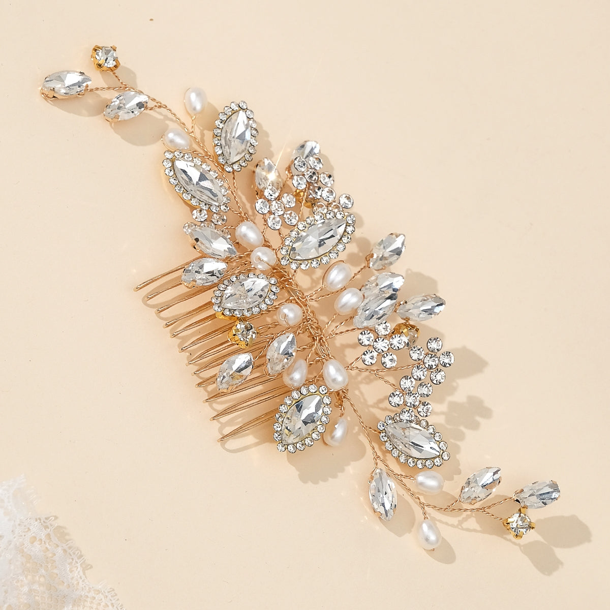 Women's Bridal Vintage Leaf Flower Hair Comb with Artificial Pearls and Rhinestones