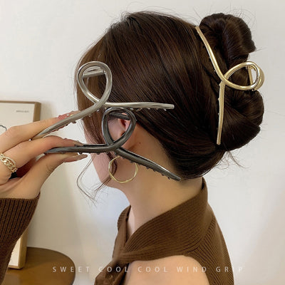 Women's Oversized 14cm Metal Hair Claw Clip with Premium Finish