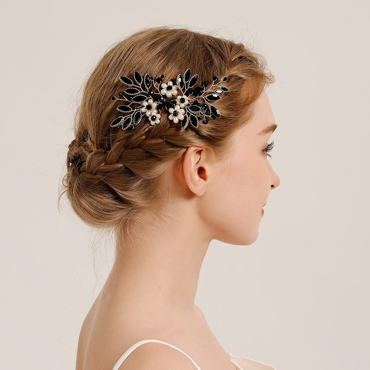 Women's Vintage Flower Alloy Hair Comb - Handmade Bridal & Versatile Hair Accessory