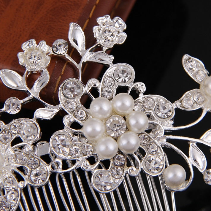 Women's Floral Alloy Hair Comb with Rhinestone and Pearl Bridal Accessory