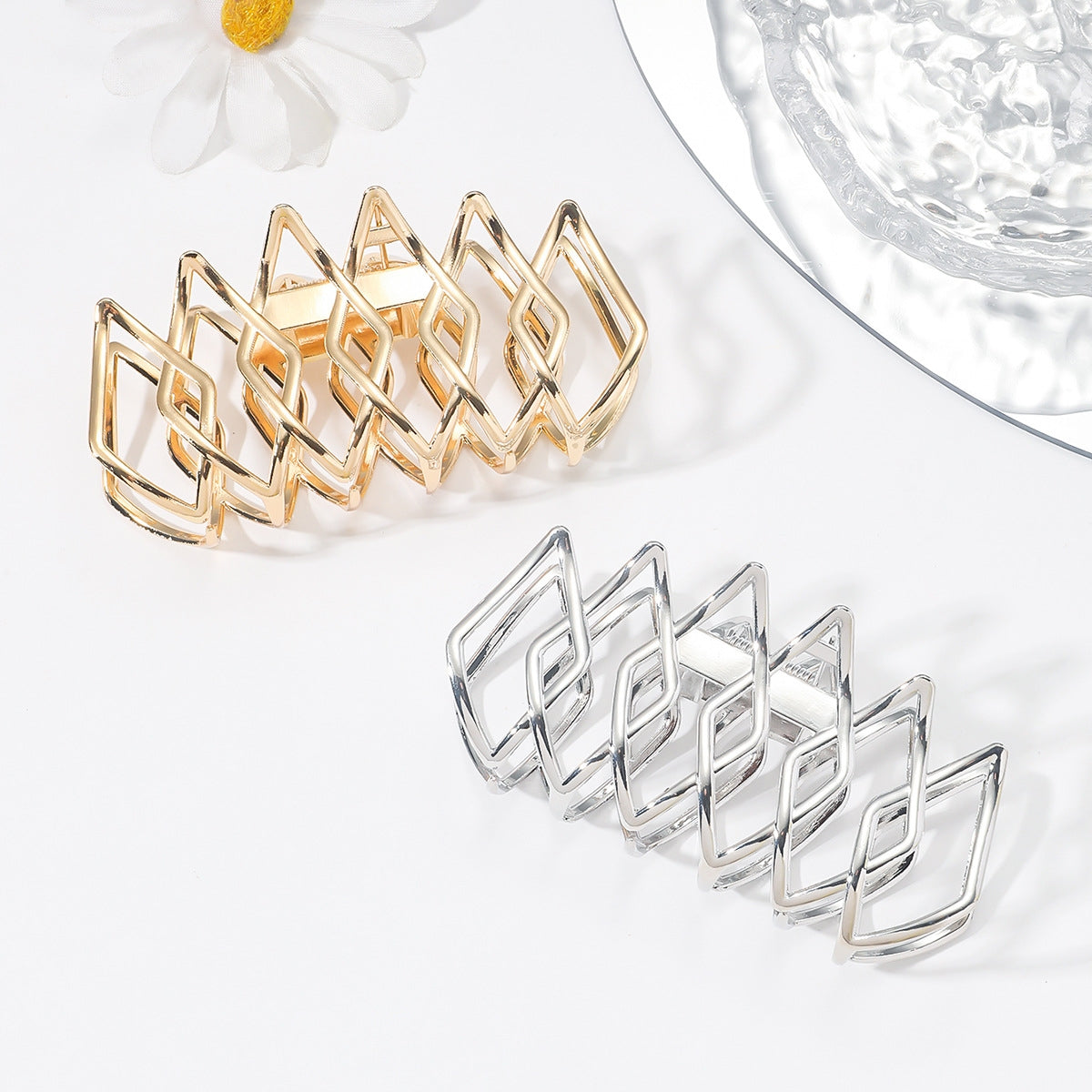 Women's Geometric Metal Hair Claw Clip