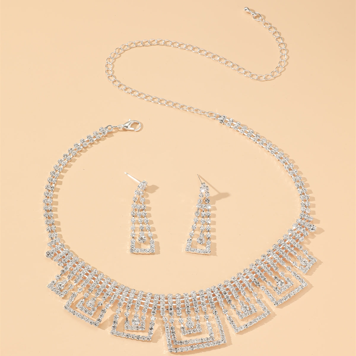 Women's Luxury Rhinestone Tassel Jewelry Set - Necklace and Earrings