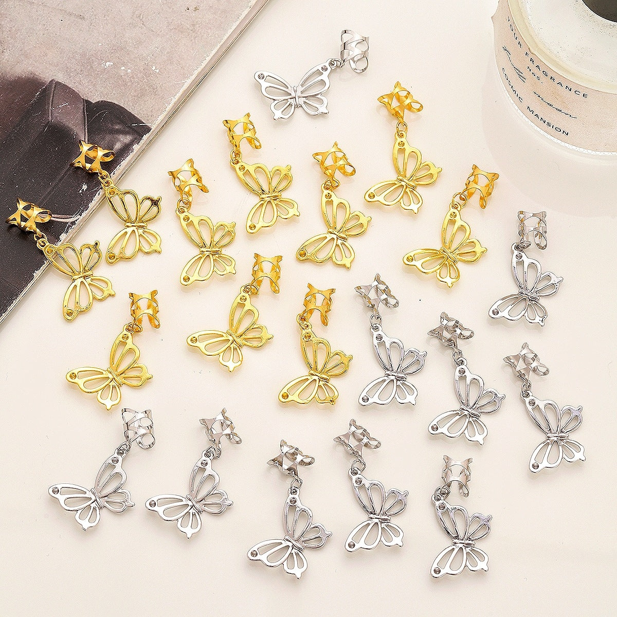 Women's Butterfly Hair Accessories Set - Alloy Plating Hair Buckle & Vintage Braided Hair Clips