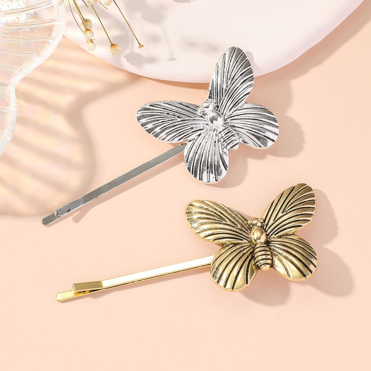 Women's Elegant Vintage Butterfly Hair Clip - Metal Plated Fashion Accessory