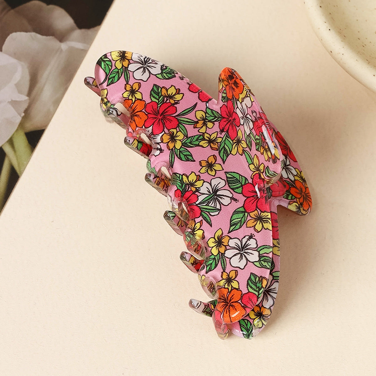 Women's Floral Acrylic Handmade Hair Claw Clip - Autumn Winter Fashion Accessory