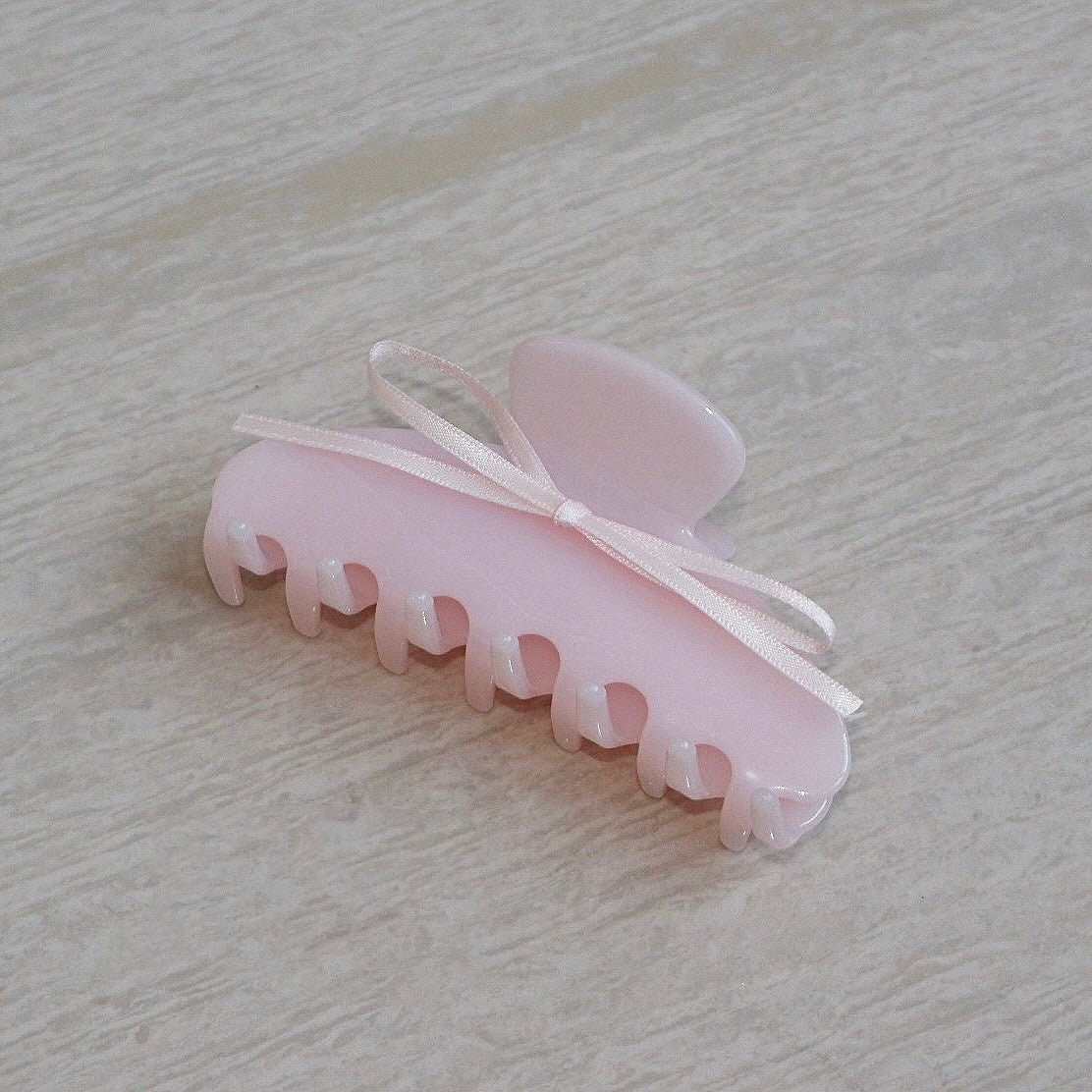 Women's Handmade Acetic Acid Hair Claw with Streamer Bow and High Elasticity Texture