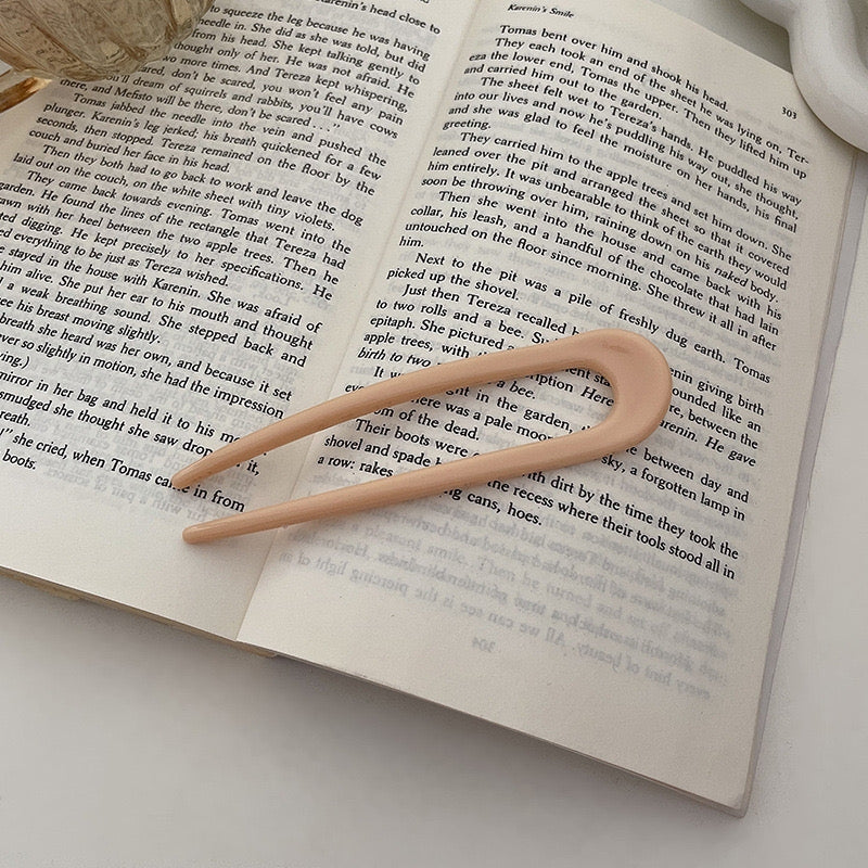 Women's Vintage Resin U-Shaped Hair Fork Hairpin