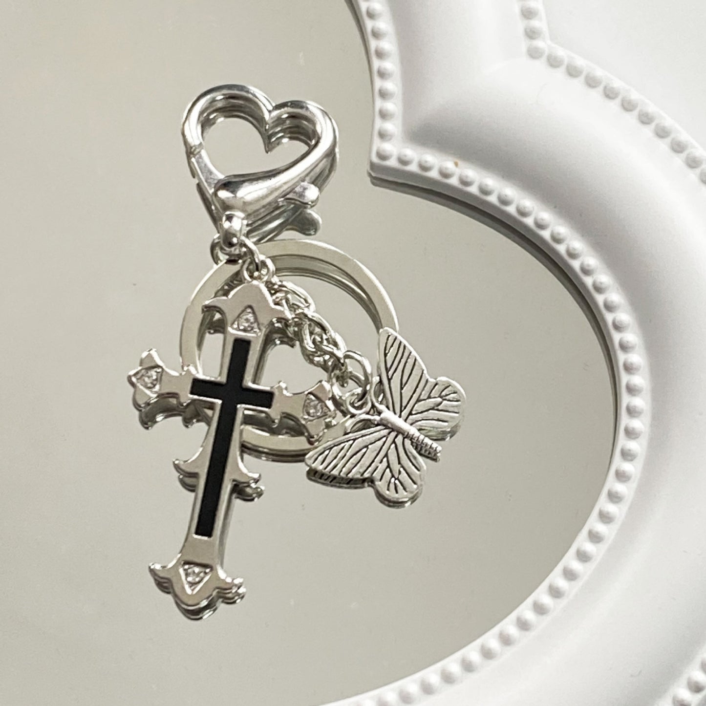 Y2K Cross Heart Butterfly Alloy Tassel Keychain Accessory