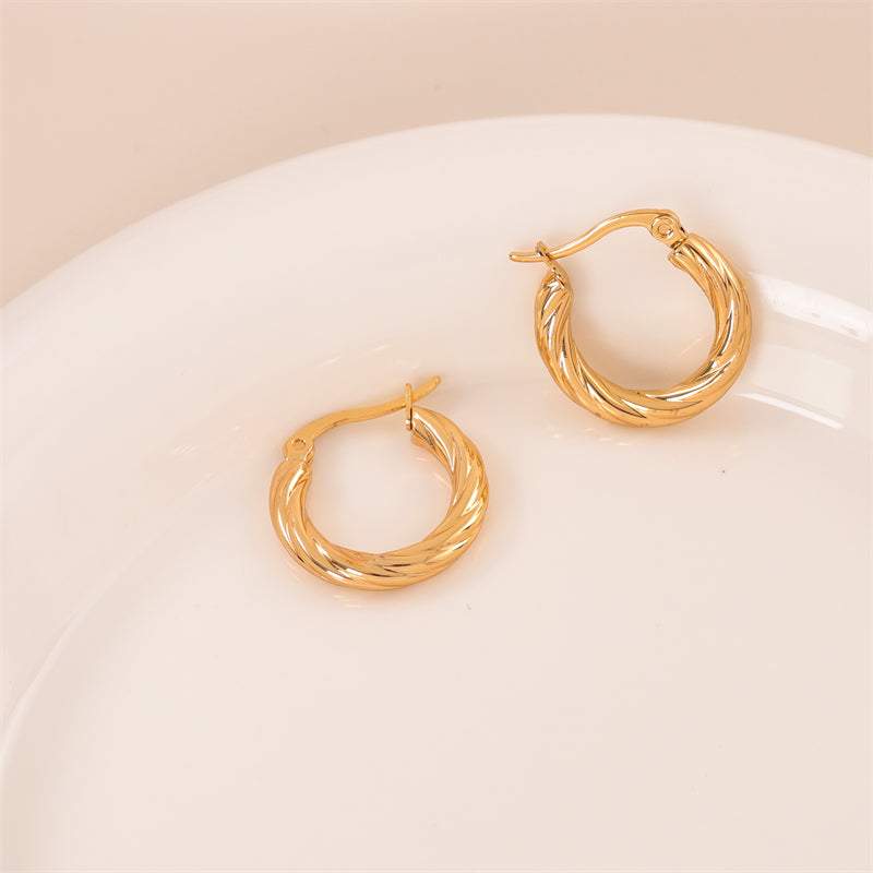 1 Pair Casual Simple Style Twist Plating Stainless Steel Titanium Steel 18K Gold Plated Earrings